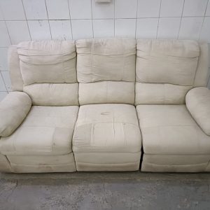 LOT 055: RECLINER SOFA.