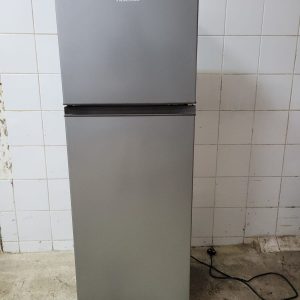 LOT 008: HISENSE COMBI FRIDGE.