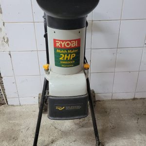 LOT 006: RYOBI MULCHER AND SHREDDER.