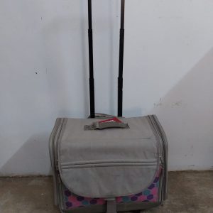 LOT 049: TROLLEY BAG.