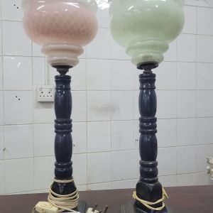 LOT 044: PARLOR STYLE LAMPS.